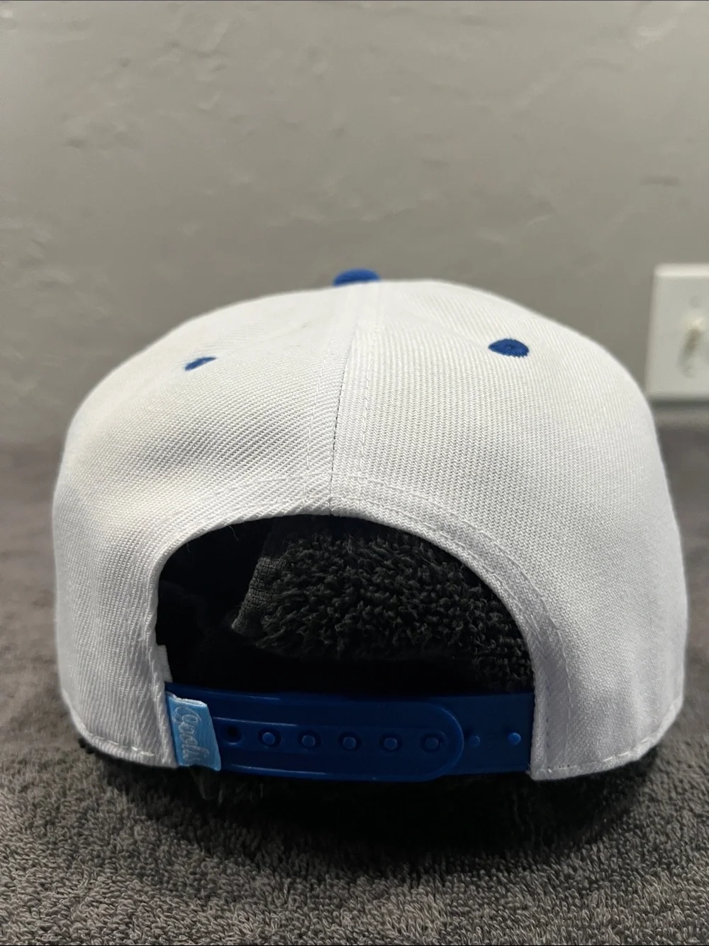 🔥🏀 OKLAHOMA CITY THUNDER NBA OKC Diamond Throwback Snapback Hat Cap - Worn once